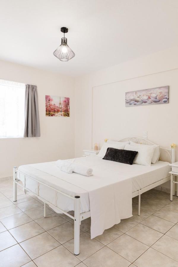 Alexandros Apartments Nydri Exterior foto